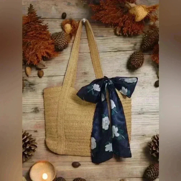 Draper James Everyday Straw Bag Tote Purse with Scarf Bow Travel Beach Preppy - Picture 12 of 15